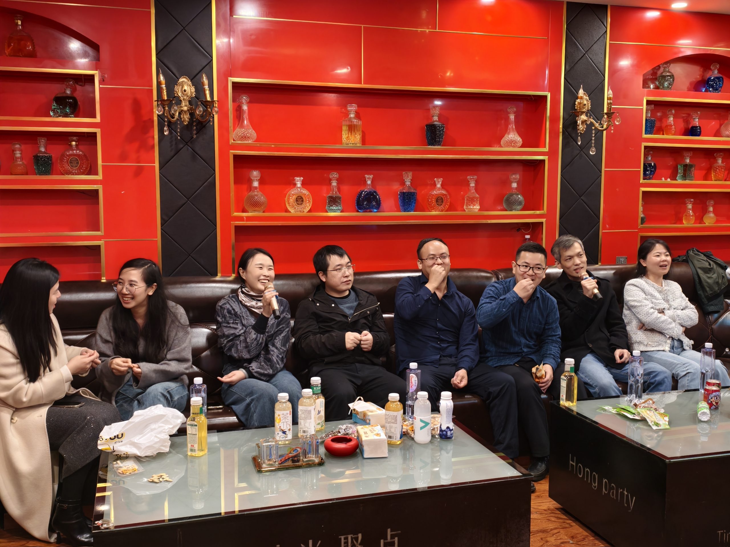 跨越 21 年的重逢:初中 169 班同学聚会纪实 跨越 21 年的重逢:初中 169 班同学聚会纪实