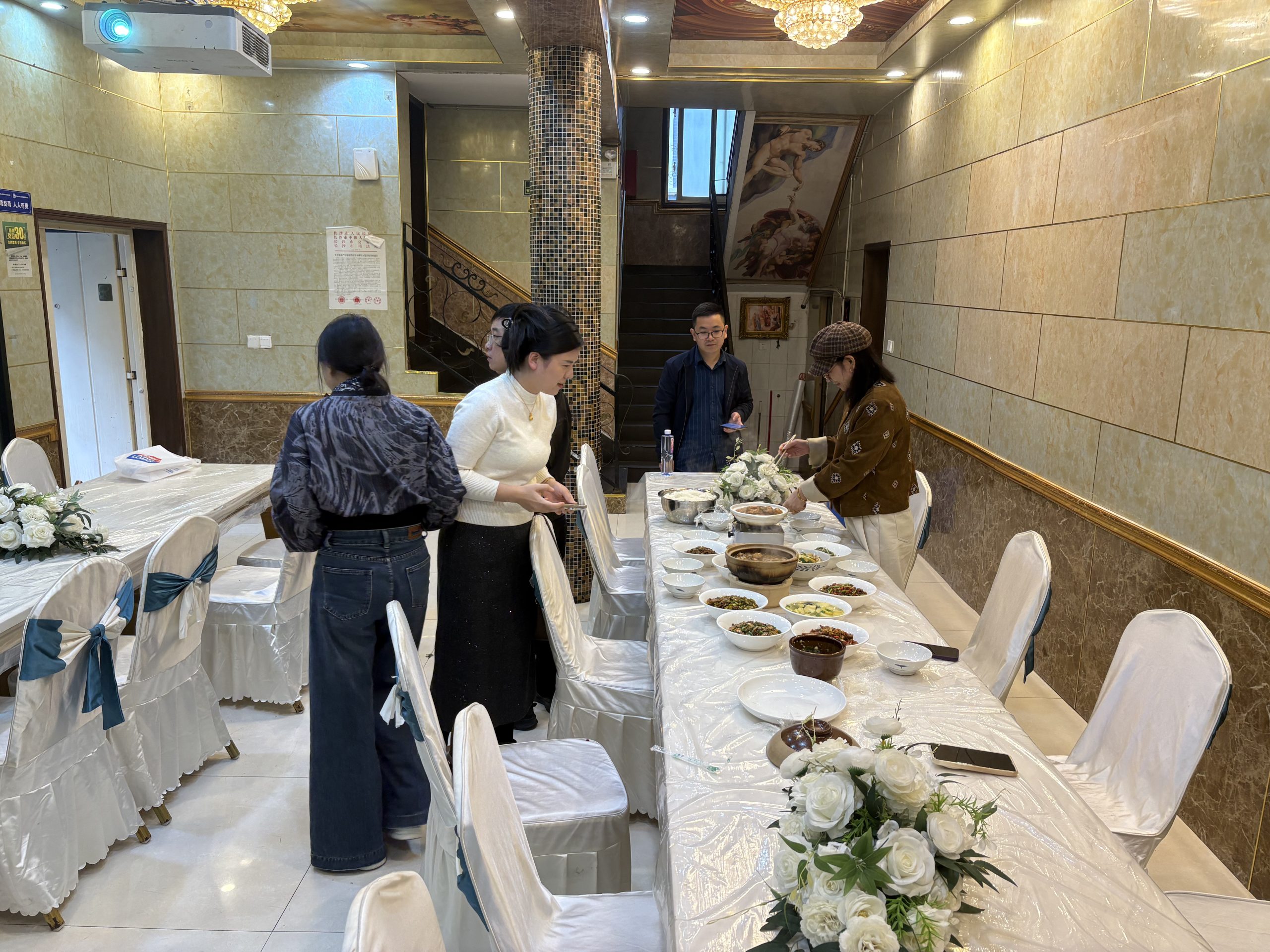 跨越 21 年的重逢:初中 169 班同学聚会纪实 跨越 21 年的重逢:初中 169 班同学聚会纪实